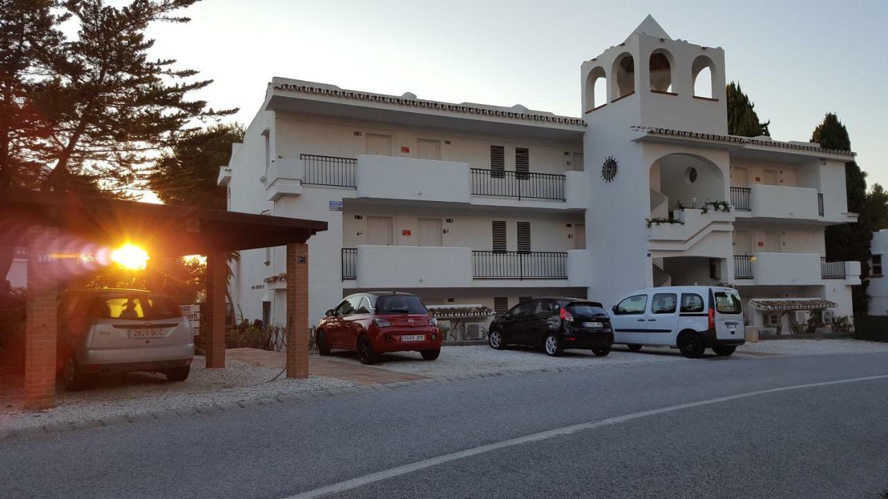 Casa Robert Y Nergiz Apartment Sitio de Calahonda Exterior photo