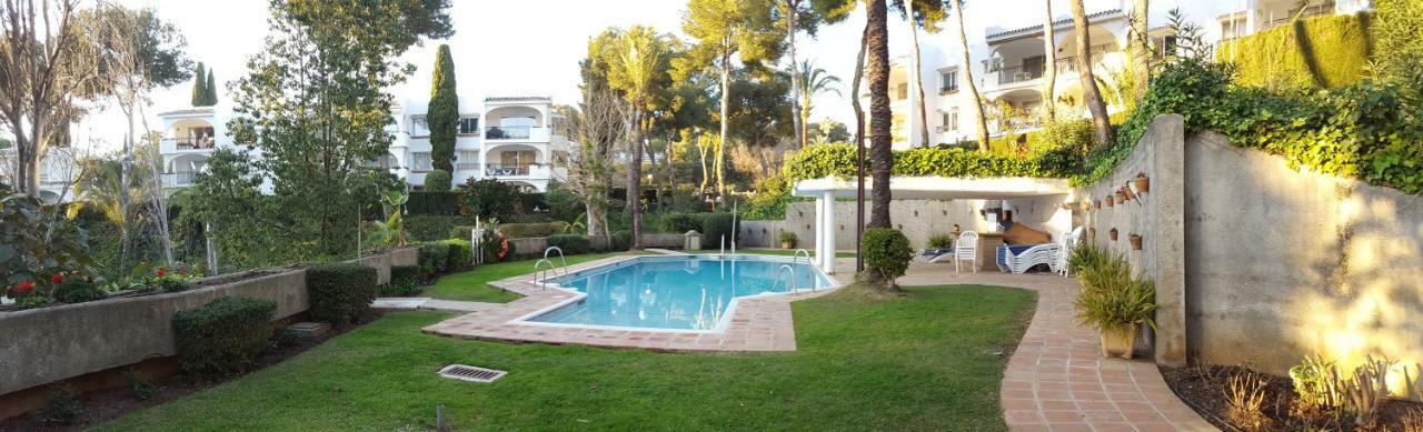 Casa Robert Y Nergiz Apartment Sitio de Calahonda Exterior photo